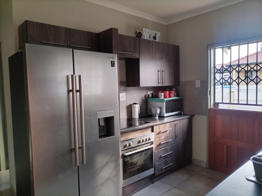 3 Bedroom Property for Sale in Waterval East North West